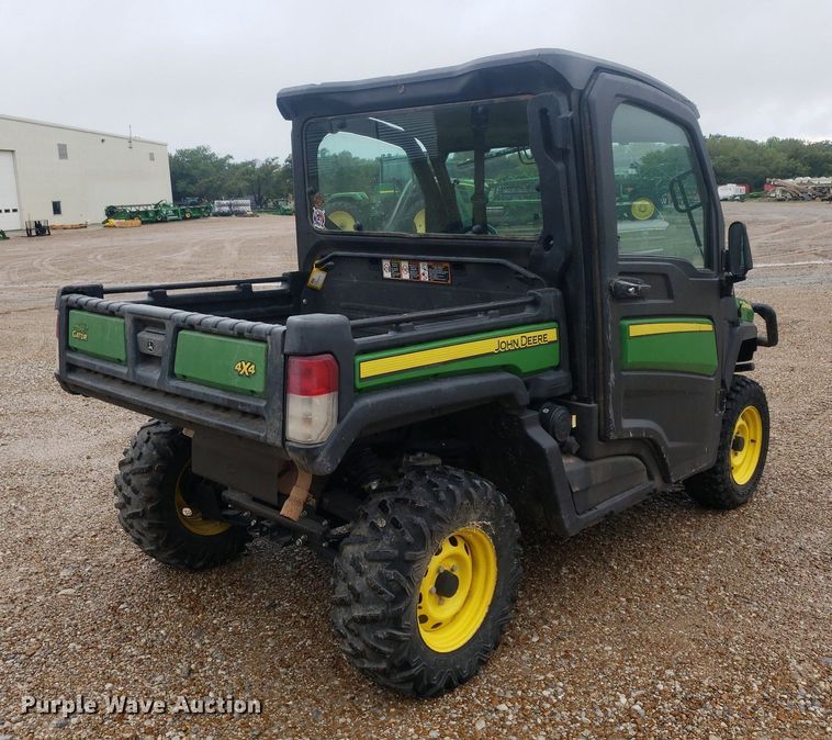 image for item IP9383 John Deere 835M  utility vehicle
