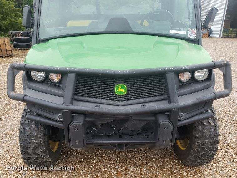 image for item IP9383 John Deere 835M  utility vehicle