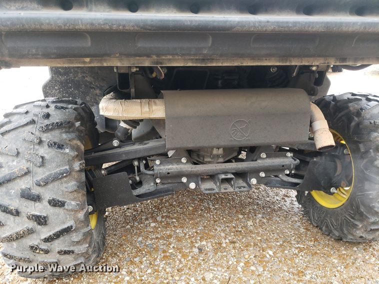 image for item IP9383 John Deere 835M  utility vehicle