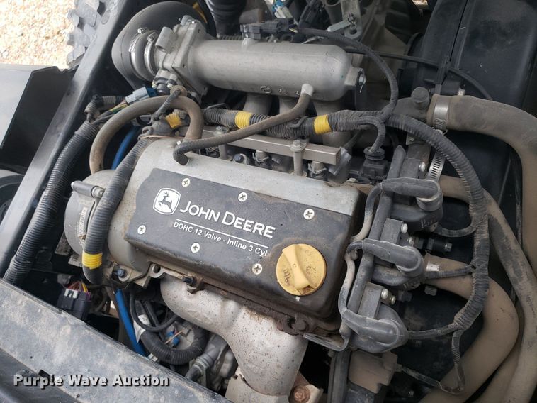 image for item IP9383 John Deere 835M  utility vehicle