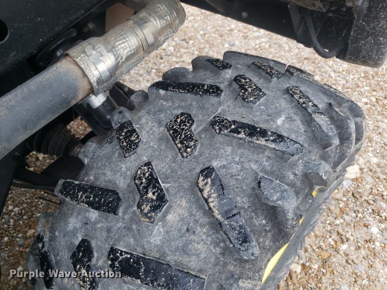 image for item IP9383 John Deere 835M  utility vehicle