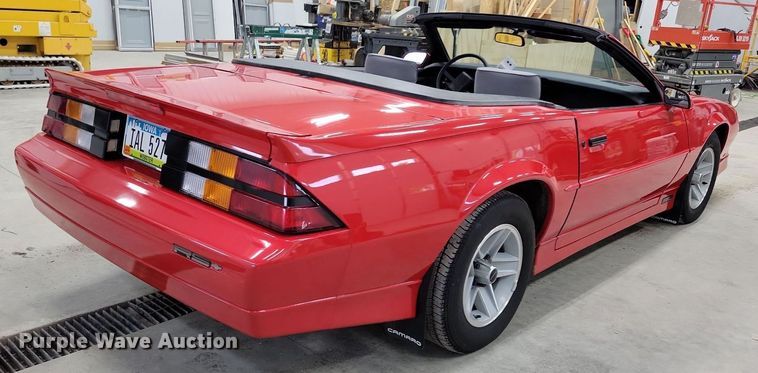 image for item IQ9878 1989 Chevrolet Camaro RS  convertible