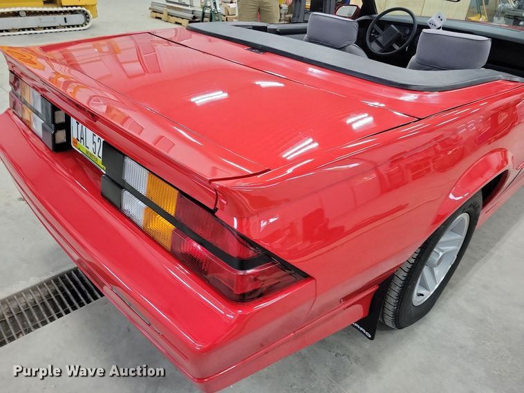 image for item IQ9878 1989 Chevrolet Camaro RS  convertible