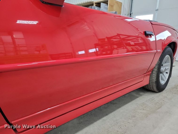 image for item IQ9878 1989 Chevrolet Camaro RS  convertible