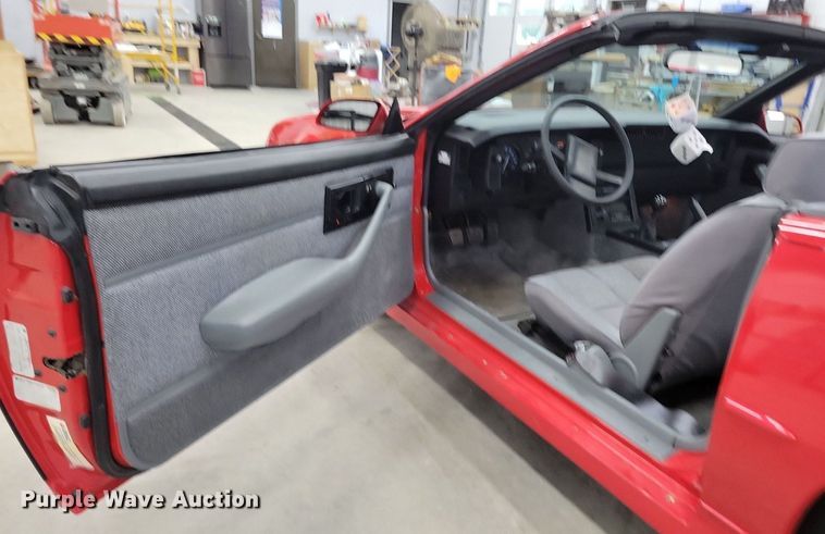 image for item IQ9878 1989 Chevrolet Camaro RS  convertible