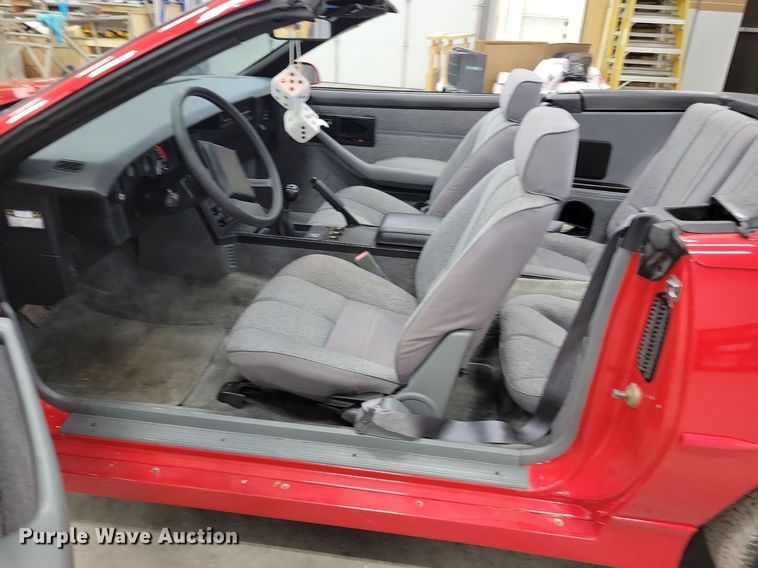 image for item IQ9878 1989 Chevrolet Camaro RS  convertible