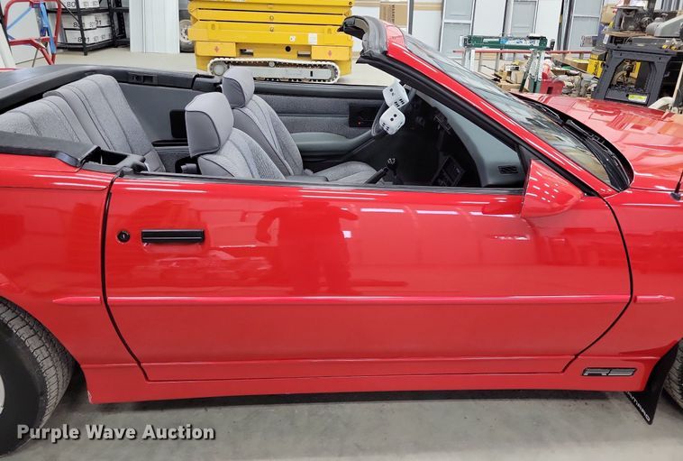 image for item IQ9878 1989 Chevrolet Camaro RS  convertible