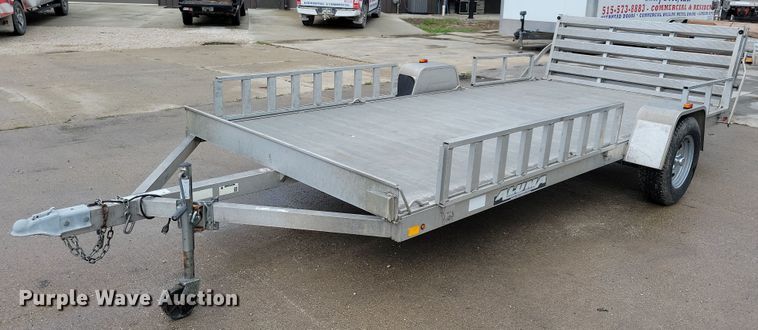 image for item IQ9881 2014 Aluma 8114  utility trailer
