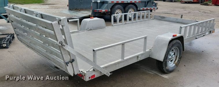 image for item IQ9881 2014 Aluma 8114  utility trailer