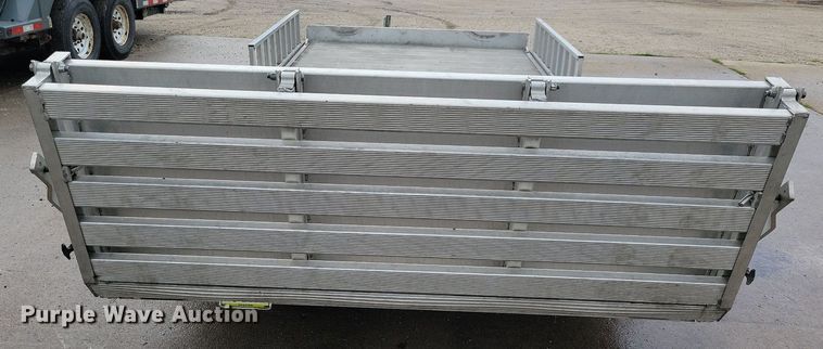 image for item IQ9881 2014 Aluma 8114  utility trailer