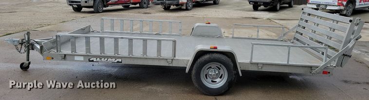 image for item IQ9881 2014 Aluma 8114  utility trailer