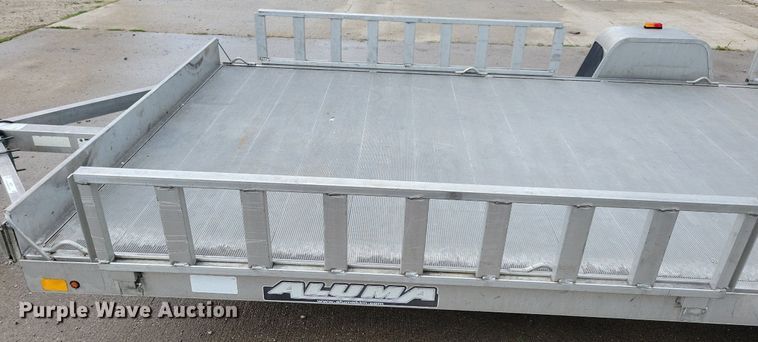 image for item IQ9881 2014 Aluma 8114  utility trailer