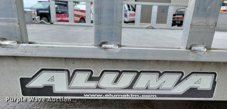 image for item IQ9881 2014 Aluma 8114  utility trailer