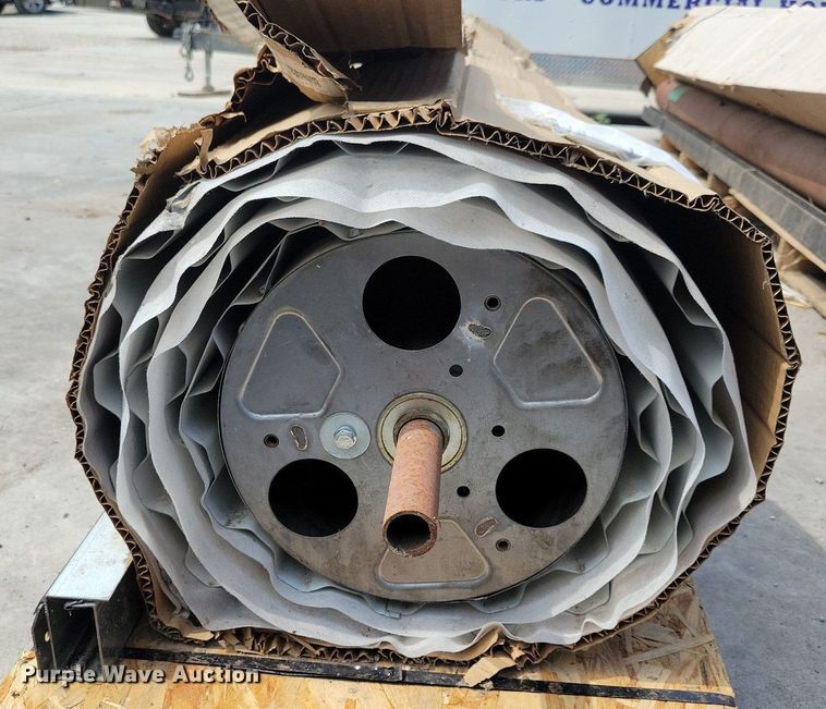 image for item IQ9886 Trac-Rite  garage door