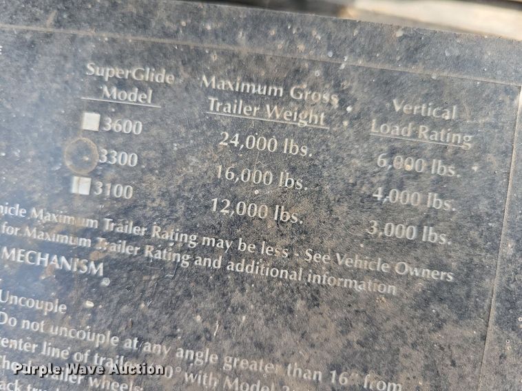 image for item IQ9890 Super Glide 3300  fifth wheel plate