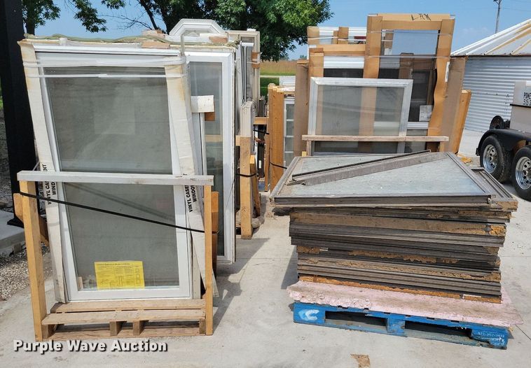 image for item IQ9891 Building materials