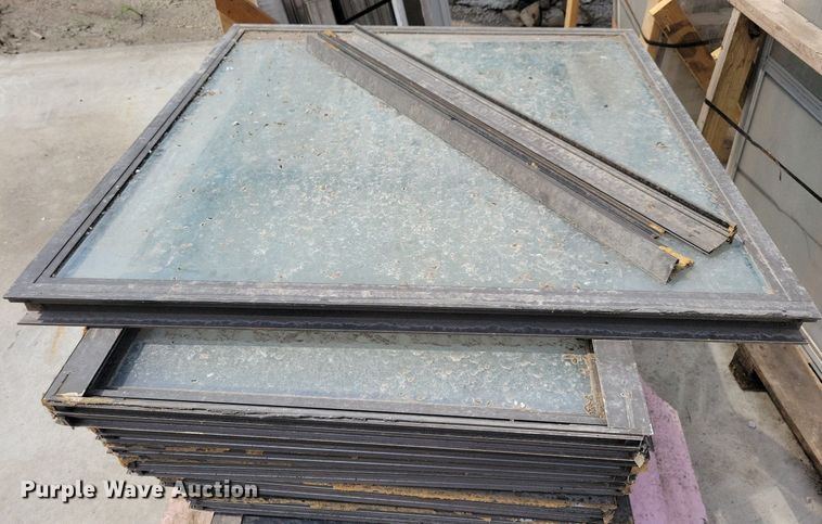 image for item IQ9891 Building materials