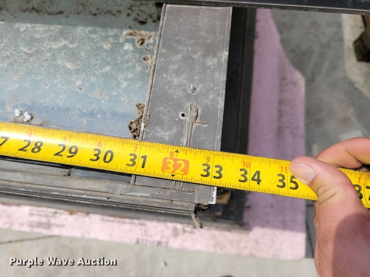 image for item IQ9891 Building materials