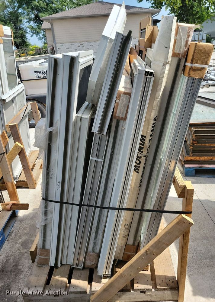 image for item IQ9891 Building materials