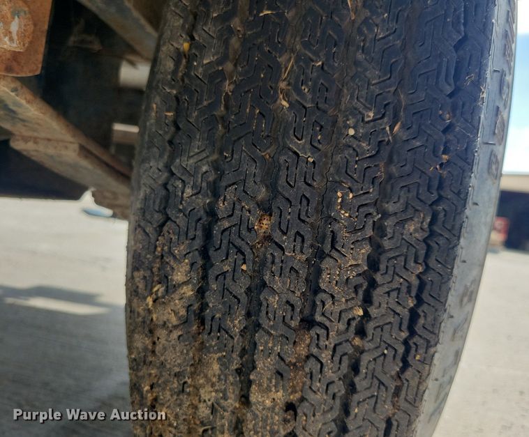 image for item IQ9892 Winco  generator