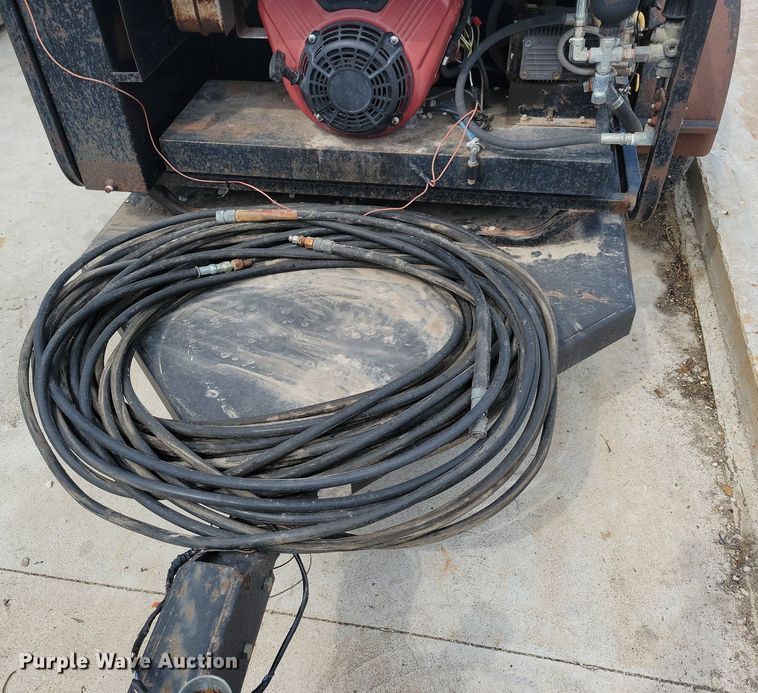 image for item IQ9893 2001 Alkota 5305E  pressure washer trailer