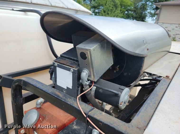 image for item IQ9893 2001 Alkota 5305E  pressure washer trailer