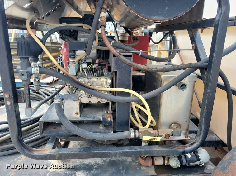 image for item IQ9893 2001 Alkota 5305E  pressure washer trailer