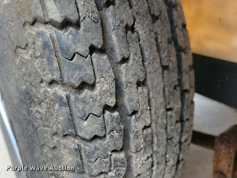 image for item IQ9893 2001 Alkota 5305E  pressure washer trailer