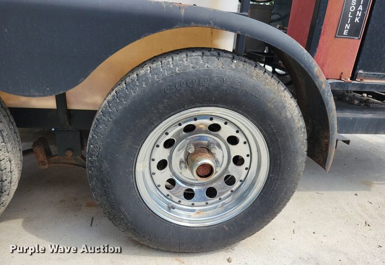 image for item IQ9893 2001 Alkota 5305E  pressure washer trailer