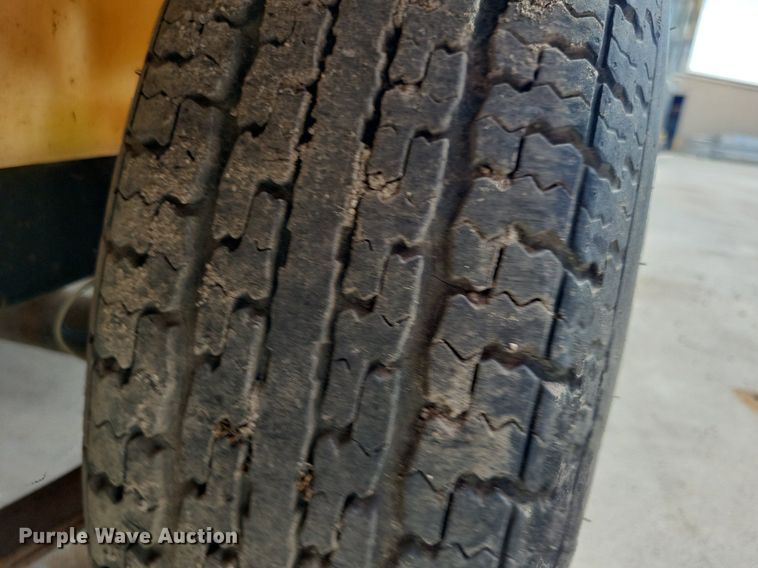 image for item IQ9893 2001 Alkota 5305E  pressure washer trailer