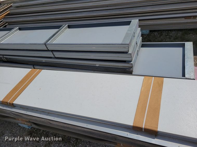 image for item IQ9894 Approximately 192 garage door panels