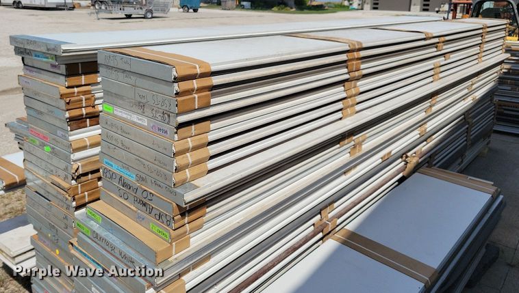 image for item IQ9894 Approximately 192 garage door panels