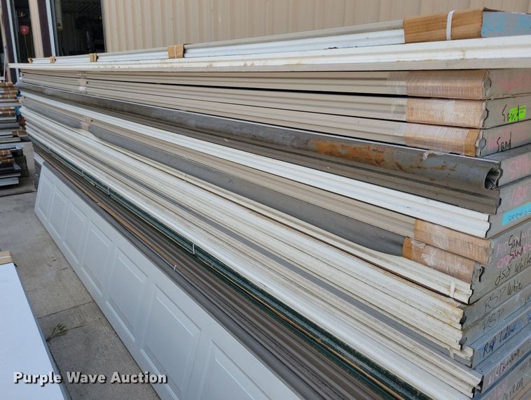 image for item IQ9894 Approximately 192 garage door panels