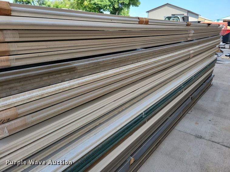 image for item IQ9894 Approximately 192 garage door panels