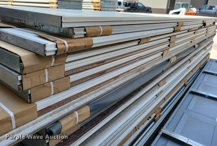 image for item IQ9894 Approximately 192 garage door panels