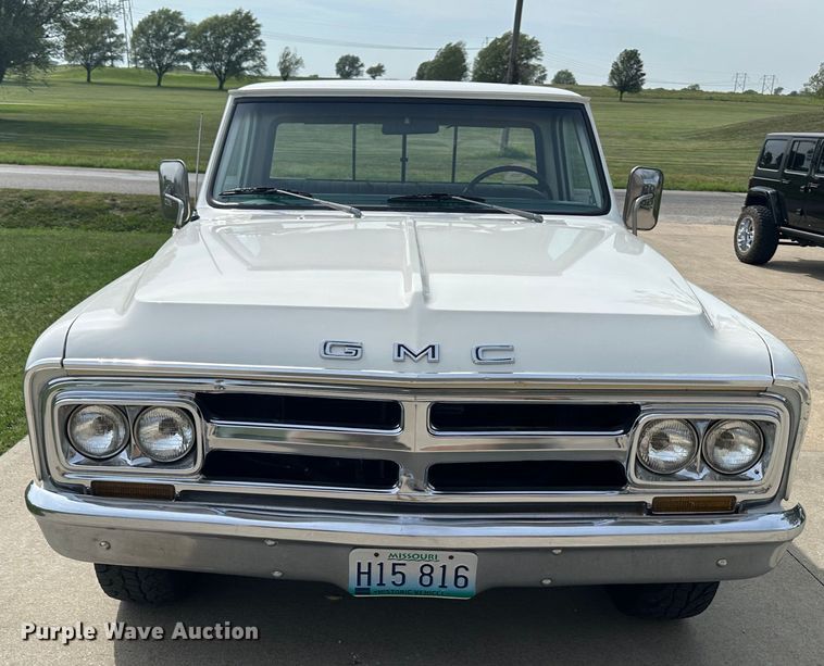 image for item JD9031 1968 GMC C20  pickup truck