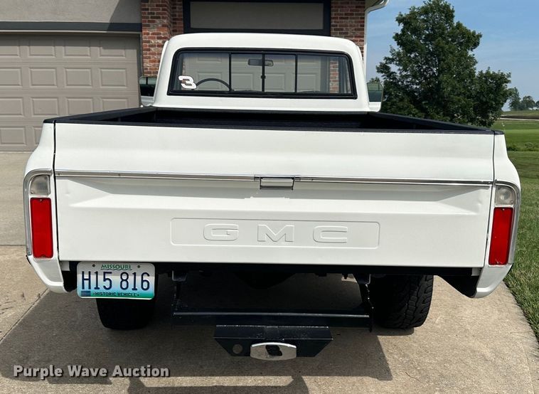 image for item JD9031 1968 GMC C20  pickup truck