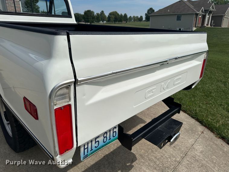 image for item JD9031 1968 GMC C20  pickup truck