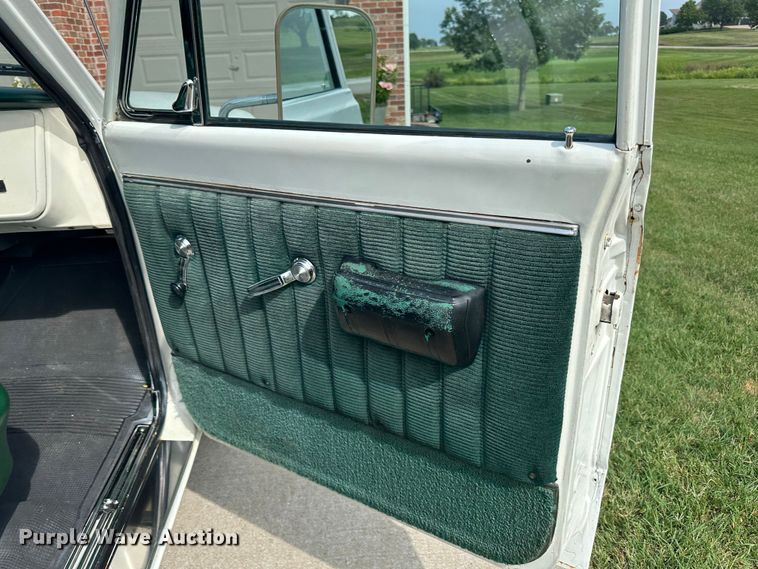 image for item JD9031 1968 GMC C20  pickup truck