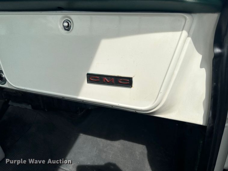 image for item JD9031 1968 GMC C20  pickup truck