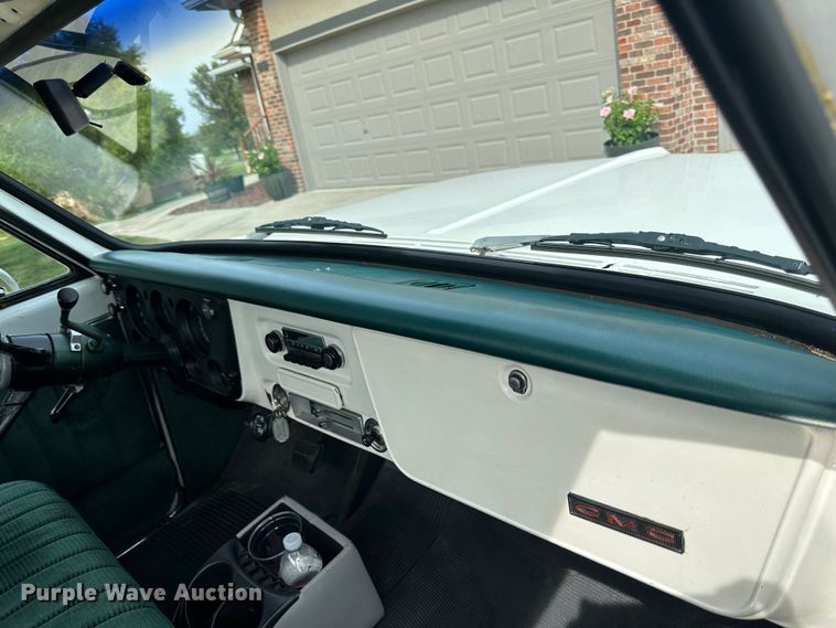 image for item JD9031 1968 GMC C20  pickup truck