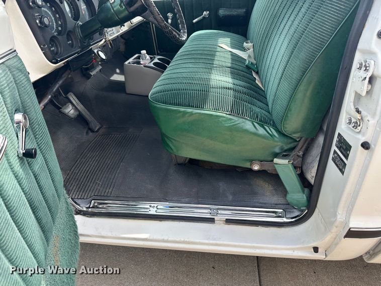 image for item JD9031 1968 GMC C20  pickup truck