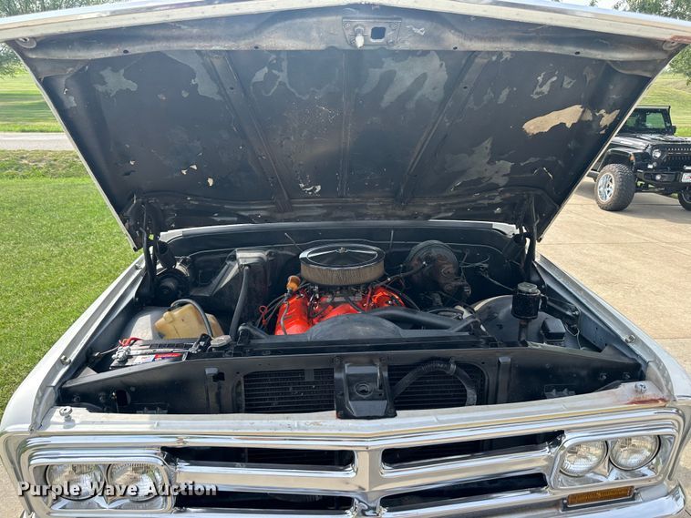 image for item JD9031 1968 GMC C20  pickup truck