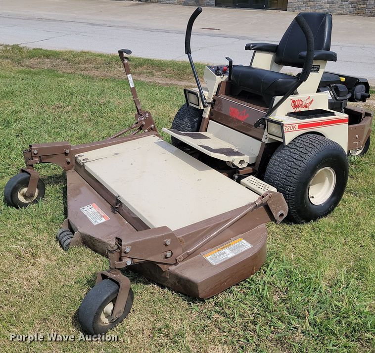 image for item JE9527 Grasshopper 720K  ZTR lawn mower