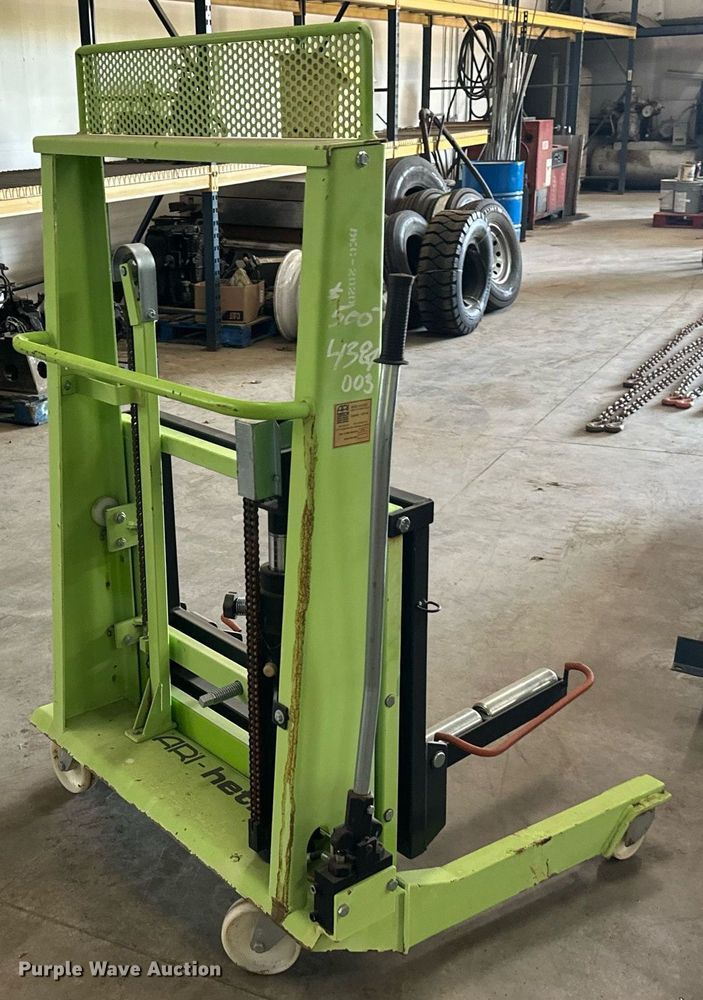 image for item JW9972 2010 ARI Hetra  AH-20330 high lift wheel dolly