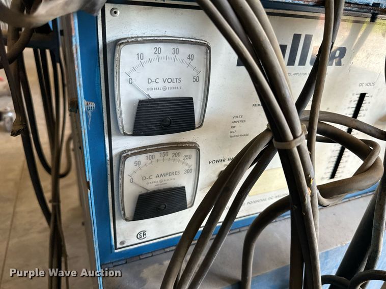 image for item JW9975 (3) welders