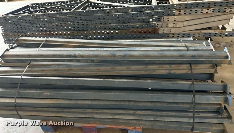 image for item JW9979 T-bolt pallet racking