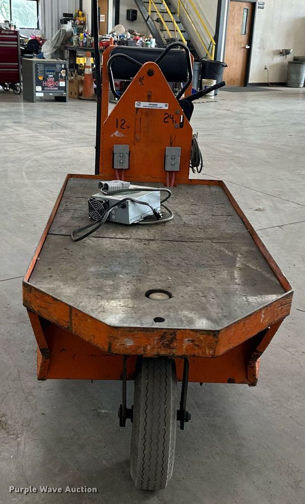 image for item JW9989 Taylor Dunn SC1-00 utility cart