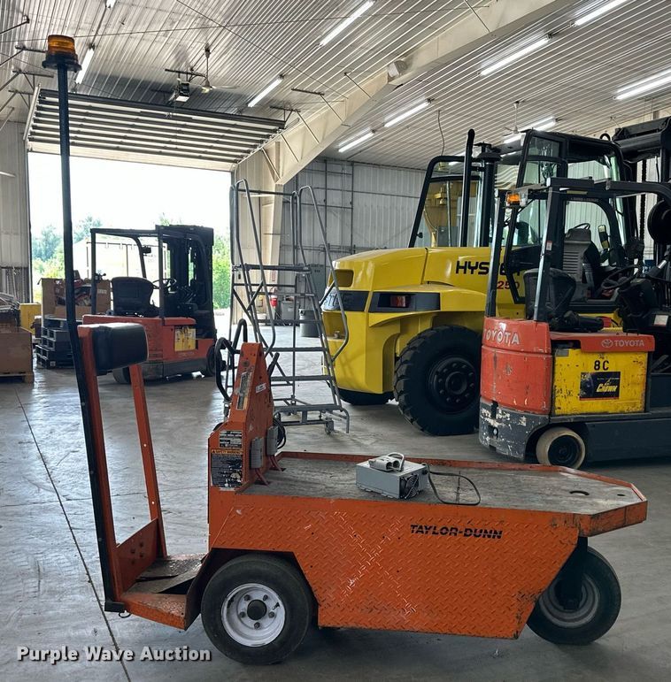 image for item JW9989 Taylor Dunn SC1-00 utility cart