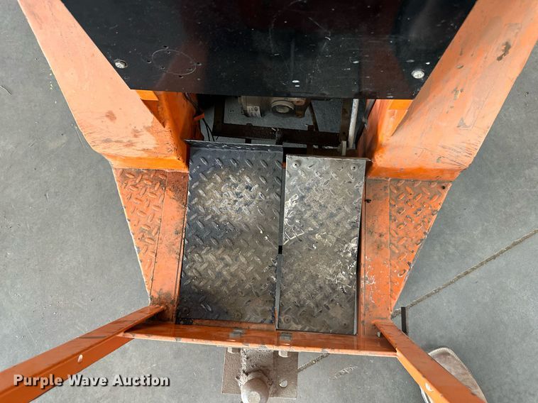 image for item JW9989 Taylor Dunn SC1-00 utility cart